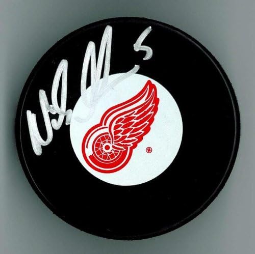 Nicklas Lidstrom Autographied Detroit Crvena krila Hokej pak